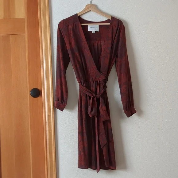 amour vert silk dress NWOT Amour Vert Raw 100% Silk Noil Sleeveless Tank Tie Dress Red Midi XS